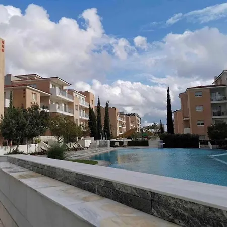 Apartment Elysia Park Pool View 3bedroom