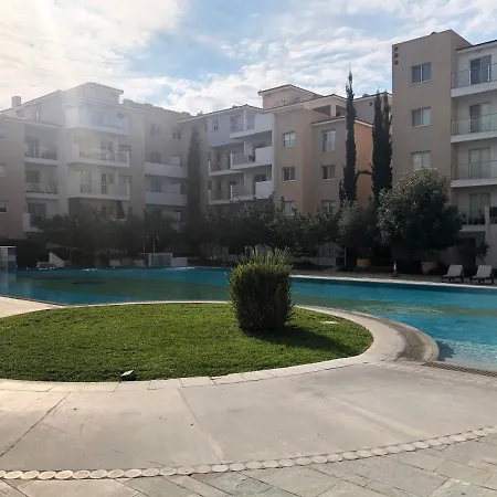 Apartment Elysia Park Pool View 3bedroom *