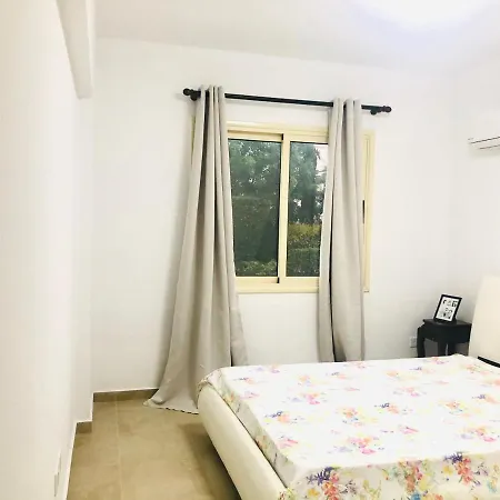Elysia Park Pool View 3bedroom Apartment *